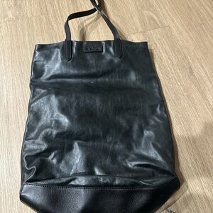 Elegant Black Leather Tote Bag